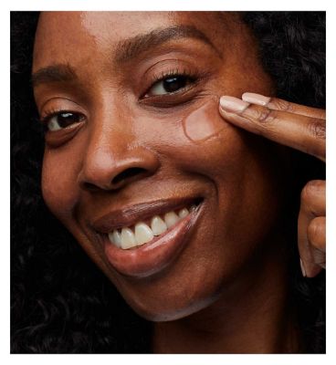 No7 HydraLuminous+ Day Gel 50ml (5)