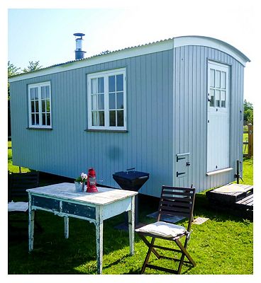 Activity Superstore One Night Shepherds Hut Getaway for Two Gift Experience