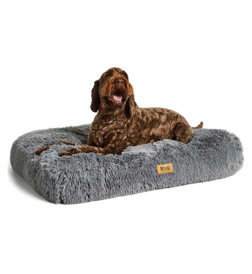 Snug Furry Friends Super Fluffy Dog Bed - Large