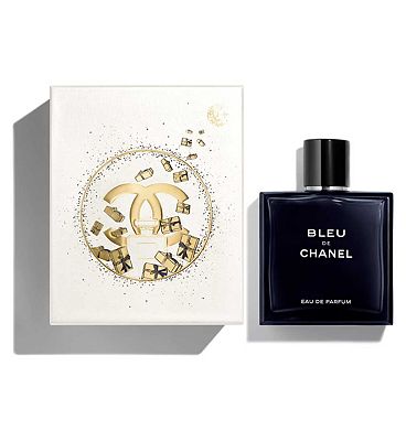 Perfume bleu CHANEL d'occasion pour 65 EUR in Benidorm sur WALLAPOP