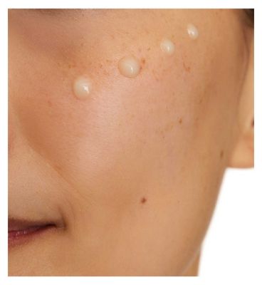 CeraVe Skin Renewing 10% Pure Vitamin C Serum with Ceramides for Brighter & Smoother Skin 30ml (10)