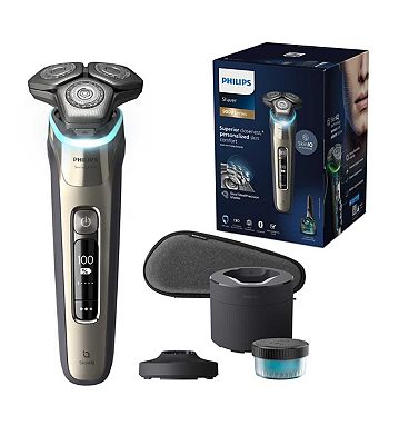 Philips Shaver S9000 Wet & Dry Electric Shaver with SkinIQ technology, with Quick Clean Pod and Trav