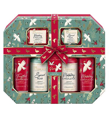 Baylis & Harding The Fuzzy Duck Winter Wonderland Festive Ultimate Bathing Gift Set