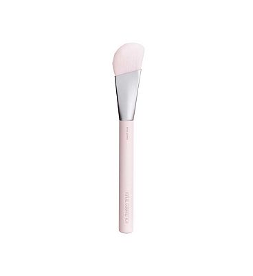 Kylie Cosmetics skin tint brush