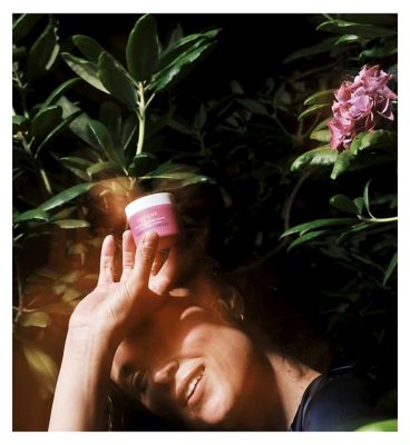 Lumene Nordic Bloom Lumo Anti-wrinkle & Firm Night Moisturizer 50 ml (9)