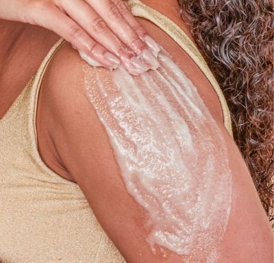 Tree Hut - Shea Sugar Scrub - Vanilla 510g (18)