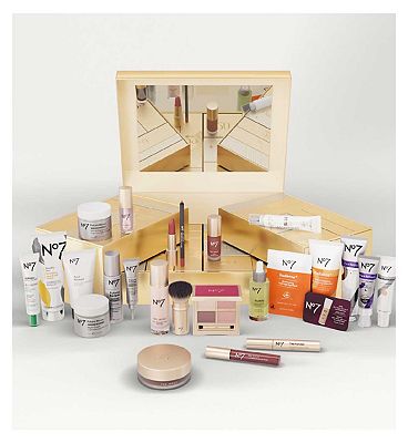 No7 The Ultimate 25 Day Beauty Advent Calendar