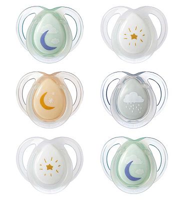 Tommee Tippee Night Time Soother, 0-6m, 6 Pack,  Glow in The Dark Soothers