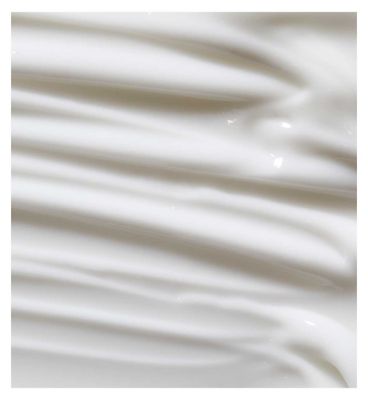 Liz Earle Skin Repair Light Cream 50ml (7)