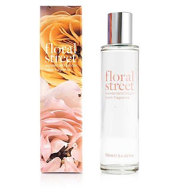 Floral Street Wonderland Bloom Room Fragrance 100ml