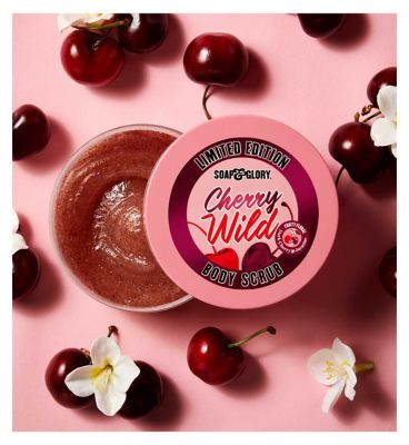Soap and Glory Limited Edition Body Scrub Cherry Wild 200ml (4)