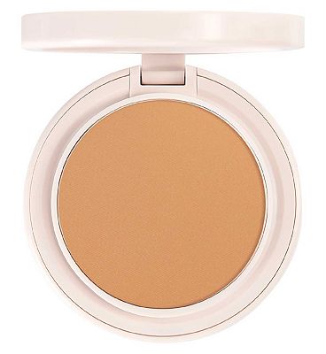 Kylie Cosmetics natural blur powder foundation 3WN 3WN (warm neutral undertone)