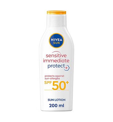NIVEA SUN Sensitive Immediate Protect Allergy Sun Spray SPF50+ 200ml (2)