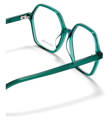 Willow and Rain VDR086 image number 3