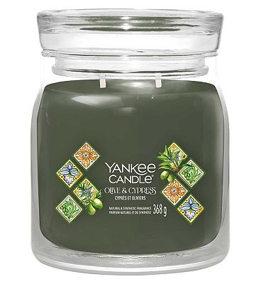 Yankee Candle Signature Medium Jar Olive & Cypress 567g