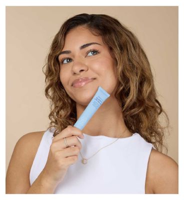 Boots Glossy Lip Balm Vanilla 15g (4)