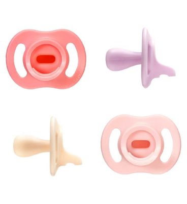 Tommee Tippee Ultra-Light Stayput Dummy Silicone Soother 0-6m