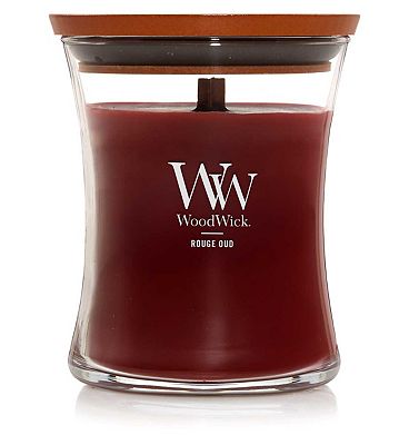 Click to view product details and reviews for Woodwick Medium Hourglass Candle Rouge Oud 275g.