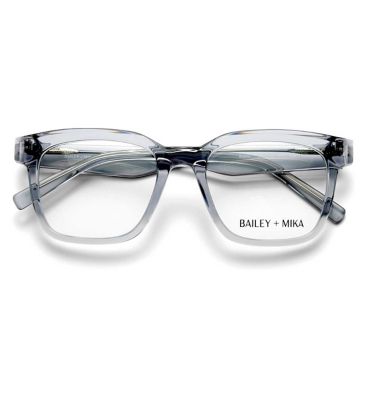 Bailey + Mika Prague C1