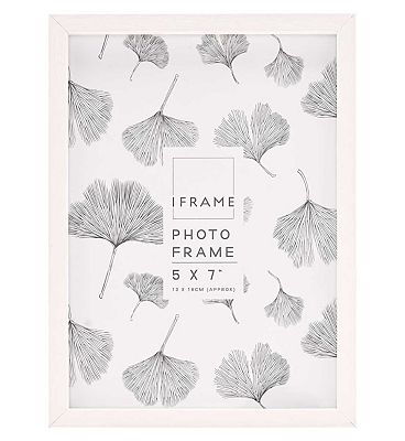 iFrame White Thin Edged Wooden Photo Frame 5x7 Inches