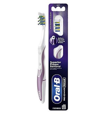 ORAL-B PRO-3DWHITE PULSAR Battery-Powered Toothbrush  For Whitening & Plaque Removal, Medium, 1