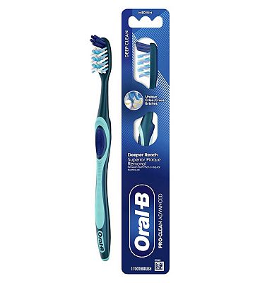 ORAL-B PRO-CLEAN ADVANCED Manual Toothbrush  Deep Cleaning & Plaque Removal  Medium Bristles, 1