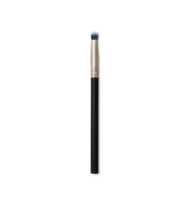 No7 Pro Artist The Detailed Stroke Precision Eyeshadow Brush