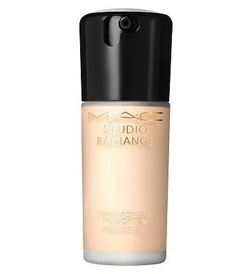 MAC Studio Radiance Face And Body Radiant Sheer Foundation (4)