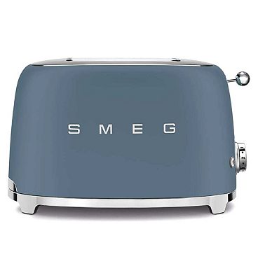 Smeg Two Slice toaster in Matte Storm Blue