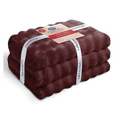 Silentnight Snugsie Bubble Fleece Blanket Berry