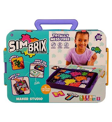 Character Sim Brix Maker Studio