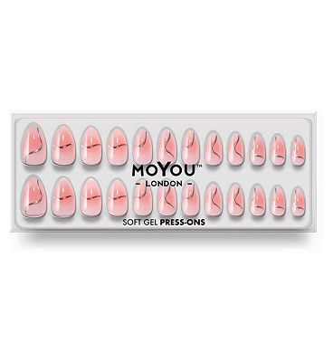 Moyou London Soft Gel Press On Nails Barely Wired Set
