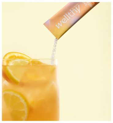 Wellthy by Boots Daily Hydration+ Electrolyte Powder, Sweet Orange & Lemon Flavour, Immune Support - 12 Sachets (3)