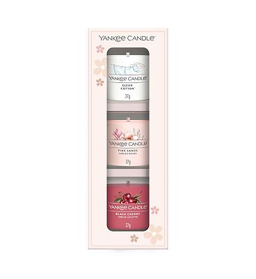 Click to view product details and reviews for Yankee Candle Spring Summer 26 3 Mini Filled Votive Gift Set 3 X 37 G.