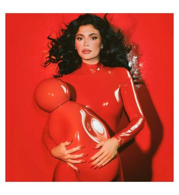 Cosmic Kylie Jenner Intense Eau De Parfum 30ml (2)