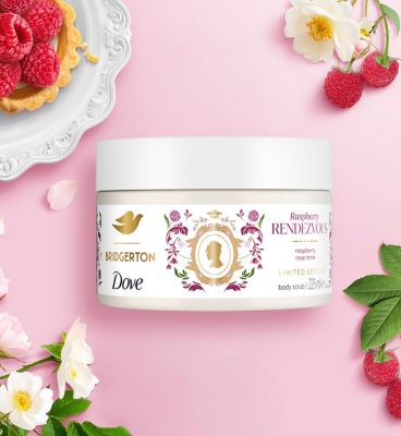 Dove Bridgerton Raspberry Rendezvous Body Scrub 225ml (11)