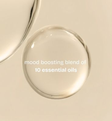 THE RETREAT Exfoliating Hand Wash 300ml (5)