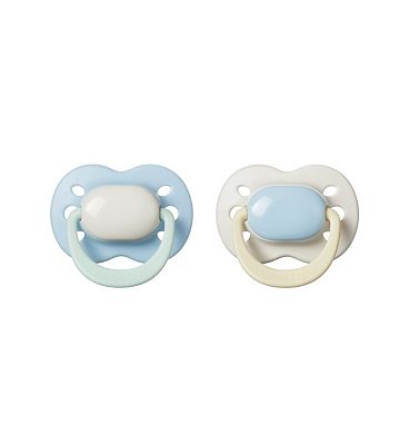 Tommee Tippee Ultimate Fit 2 Pack Orthodontic Soother For 0 6 Months