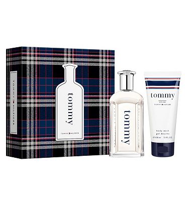 Tommy Hilfiger Eau De Toilette Holiday Set 100ml And Body Wash 100ml